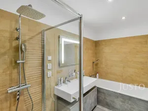 Prodej komerční nemovitosti, Turnov, 401 m2