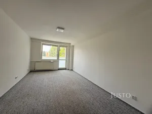 Pronájem bytu 3+1, Jablonec nad Nisou, Stavbařů, 79 m2