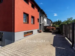 Prodej vícegeneračního domu, Praha - Štěrboholy, Pod areálem, 333 m2