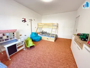 Prodej bytu 4+1, Poběžovice, Budovatelů, 133 m2