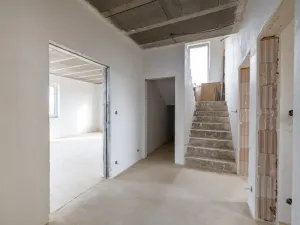 Prodej rodinného domu, Lužná, Jižní, 165 m2