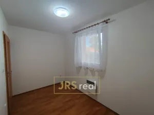 Pronájem bytu 2+kk, Velké Pavlovice, 37 m2