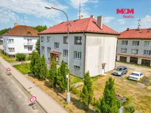 Prodej bytu 3+1, Blatná, Riegrova, 72 m2