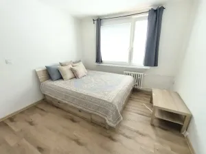 Pronájem bytu 1+kk, Chlumec, Zákoutí, 19 m2