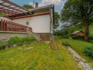 Prodej chalupy, Kraslice - Kostelní, 161 m2