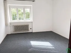 Pronájem skladu, Praha - Písnice, Putimská, 1500 m2