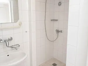 Pronájem skladu, Praha - Písnice, Putimská, 1500 m2