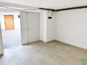 Pronájem skladu, Praha - Písnice, Putimská, 1500 m2