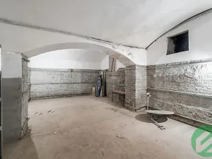Pronájem restaurace, Praha - Karlín, 120 m2