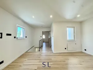 Pronájem bytu 2+kk, Jablonec nad Nisou, Nádražní, 55 m2