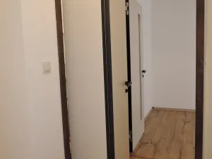 Pronájem bytu 3+kk, Praha - Vysočany, Kabešova, 82 m2