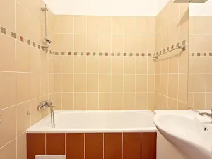 Prodej bytu 2+kk, Praha - Nusle, Kloboučnická, 56 m2