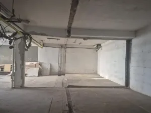 Pronájem výrobních prostor, Praha - Běchovice, Podnikatelská, 595 m2
