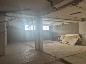 Pronájem výrobních prostor, Praha - Běchovice, Podnikatelská, 595 m2