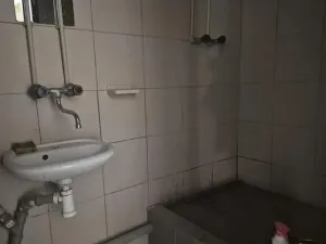 Pronájem výrobních prostor, Praha - Běchovice, Podnikatelská, 595 m2