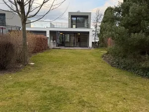 Pronájem rodinného domu, Praha - Horní Měcholupy, U Golfu, 227 m2