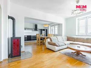 Prodej činžovního domu, Brušperk, náměstí J. A. Komenského, 350 m2