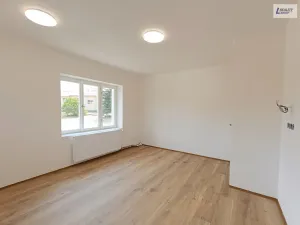 Pronájem bytu 2+1, Nečín, 65 m2