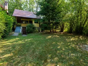 Prodej zahrady, Hluk, 563 m2