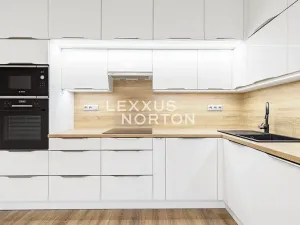 Pronájem bytu 2+kk, Praha - Kbely, Sedlářova, 52 m2