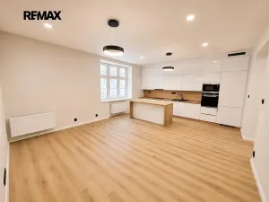 Prodej bytu 3+kk, Ostrava, Českobratrská, 104 m2