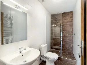 Pronájem bytu 2+kk, Osek, Tovární, 52 m2
