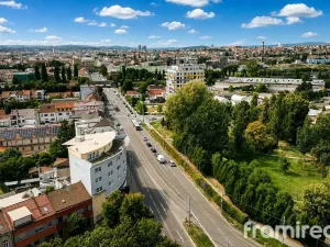 Prodej garáže, Brno, Bubeníčkova, 14 m2