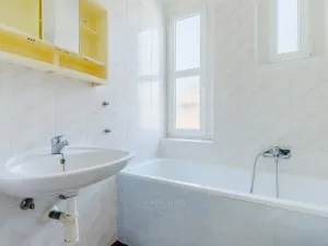 Prodej bytu 4+1, Praha - Smíchov, U Šalamounky, 100 m2