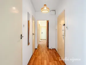 Pronájem bytu 3+1, Praha - Prosek, Jablonecká, 59 m2
