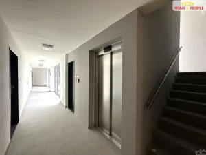 Pronájem bytu 1+kk, Mladá Boleslav - Čejetice, Vodárenská, 35 m2