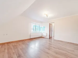 Prodej vícegeneračního domu, Ostrava, 250 m2