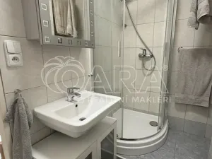 Pronájem bytu 1+1, Praha - Kyje, Dvořišťská, 34 m2