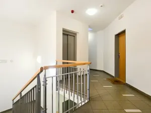Pronájem bytu 1+kk, Praha - Smíchov, Na Neklance, 29 m2