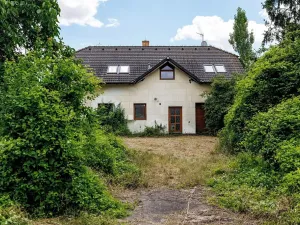 Dražba rodinného domu, Cvrčovice, Lesní, 206 m2