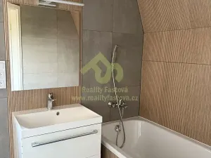 Pronájem bytu 2+kk, Rokycany, Zeyerova, 53 m2