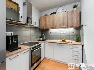 Prodej bytu 3+kk, Kostelec nad Labem, Myslivečkova, 75 m2