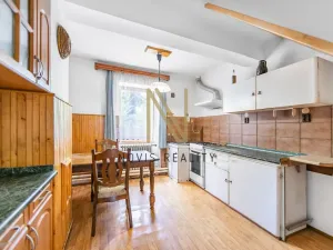 Prodej rodinného domu, Sedlec, 272 m2