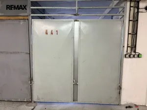 Prodej garáže, Praha - Modřany, K dolům, 12 m2