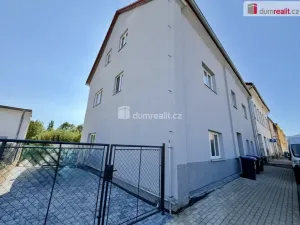 Pronájem bytu 1+kk, Chabařovice, V Aleji, 50 m2