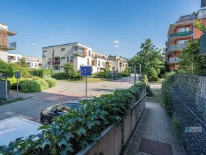 Pronájem bytu 2+kk, Praha - Zbraslav, Pickova, 56 m2
