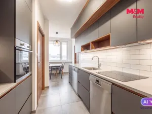 Prodej bytu 3+1, Praha - Stodůlky, Janského, 70 m2