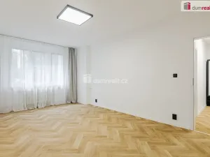 Prodej bytu 2+1, Sokolov, Mánesova, 61 m2
