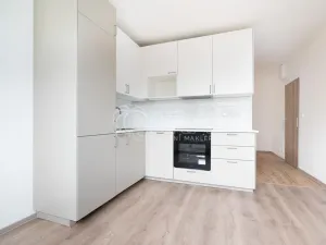 Pronájem bytu 2+kk, Děčín - Děčín VI-Letná, Školní, 43 m2