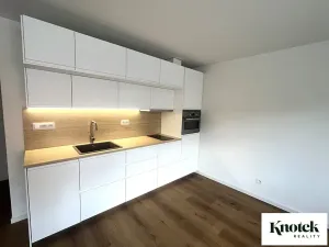 Pronájem bytu 2+kk, Střelice, Brněnská, 49 m2