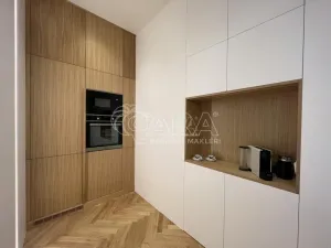 Pronájem bytu 2+kk, Praha - Vinohrady, Italská, 57 m2