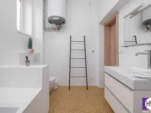 Prodej bytu 2+1, Králův Dvůr, Plzeňská, 64 m2