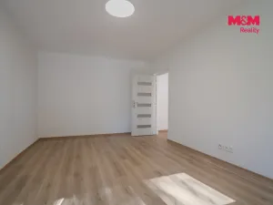 Prodej bytu 2+1, Orlová - Lutyně, Masarykova třída, 63 m2
