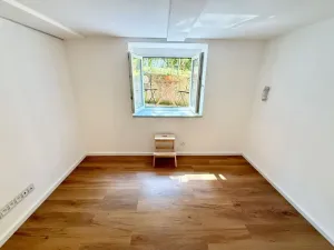 Pronájem bytu 1+kk, Praha, Nad Kajetánkou, 16 m2