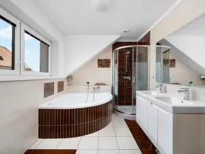 Prodej vícegeneračního domu, Ostopovice, U Kaple, 220 m2