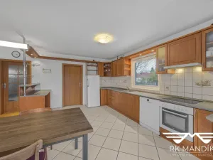 Prodej rodinného domu, Nová Ves, 212 m2